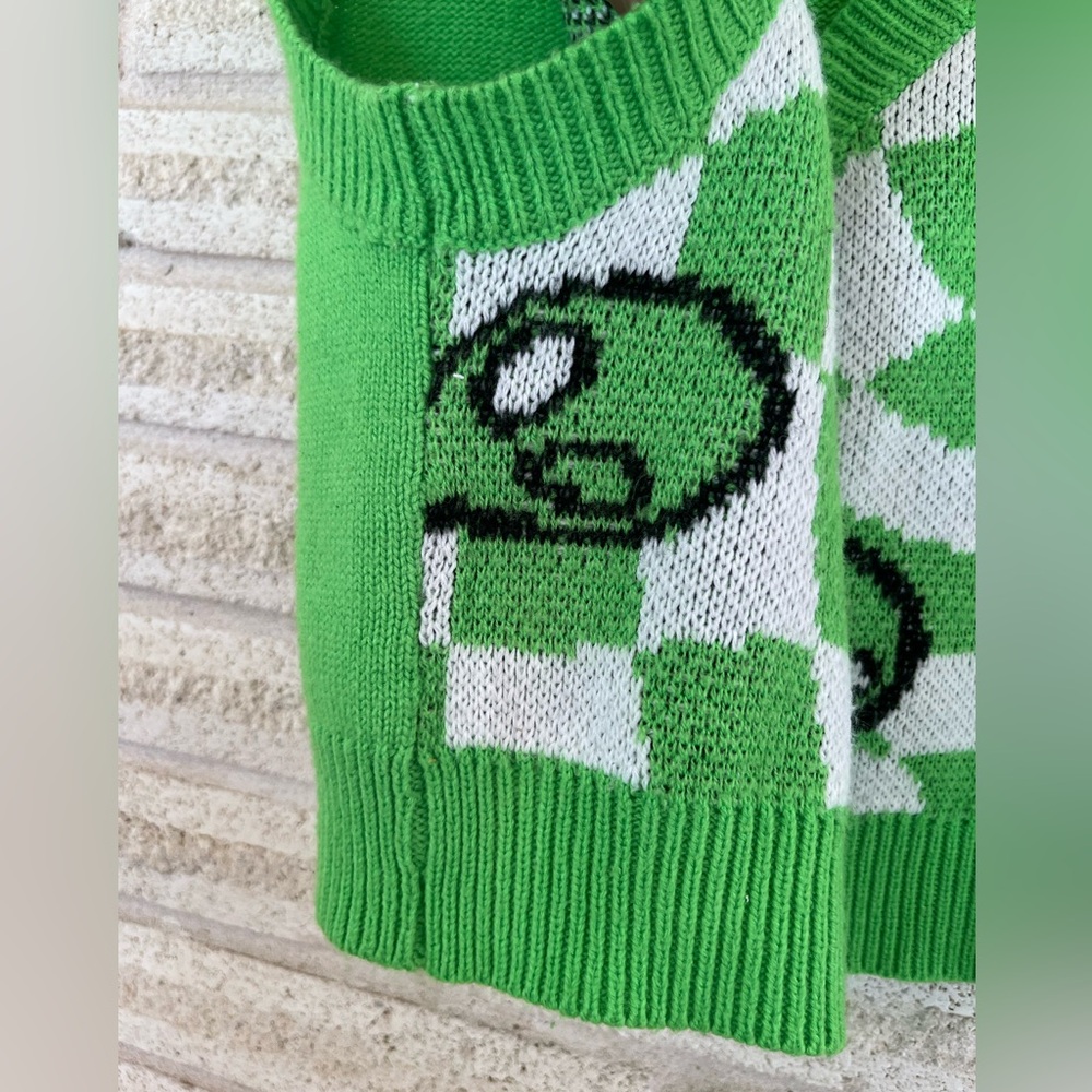 Knit Vest - Picture 2 of 6